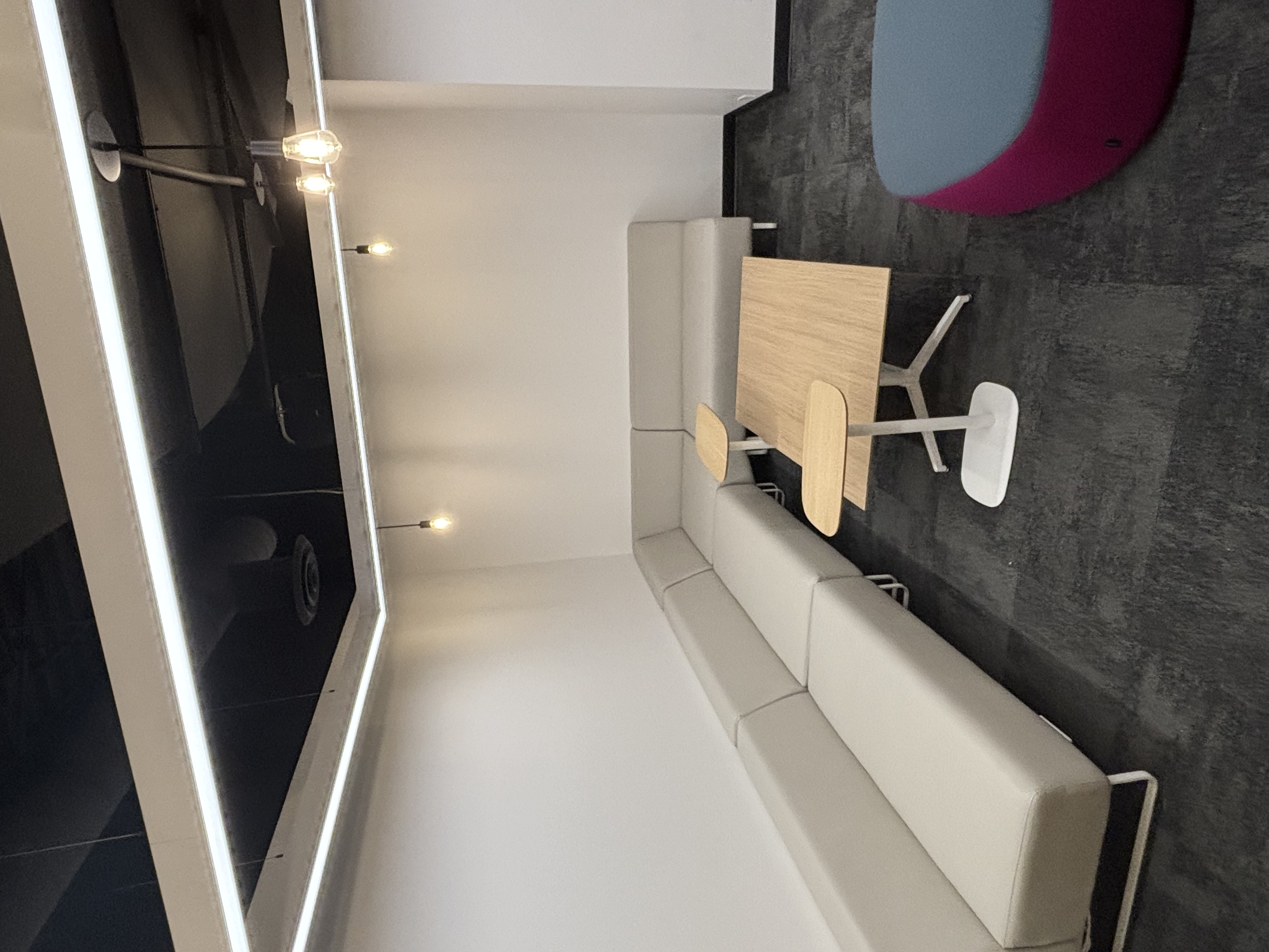 This is an interior view on the second floor of SSU building.<div class='container'><iframe class='responsive-iframe' src='https://www.youtube.com/embed/tgbNymZ7vqY'></iframe></div>